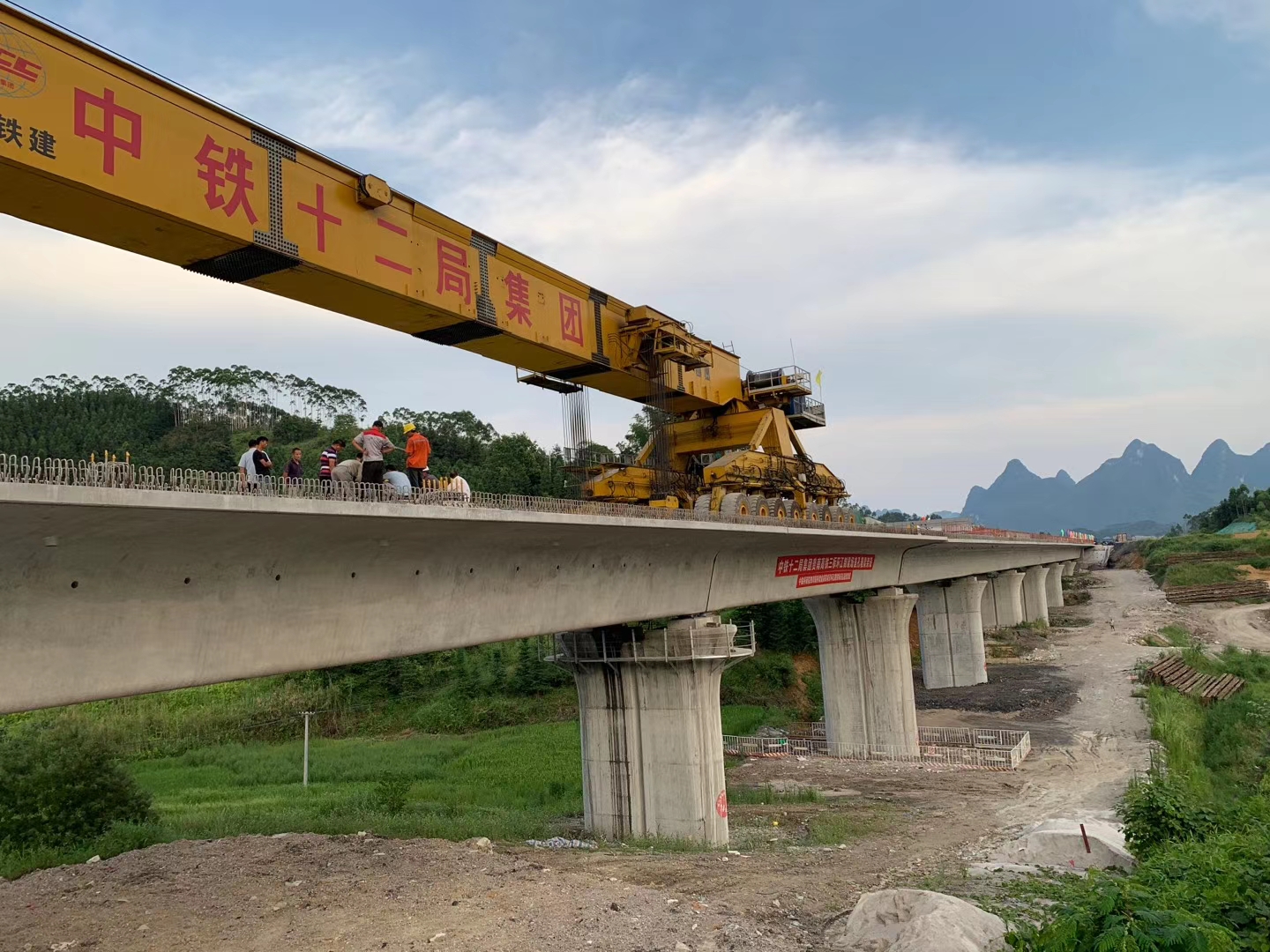 宋洛乡预应力加固在公路桥梁施工应用